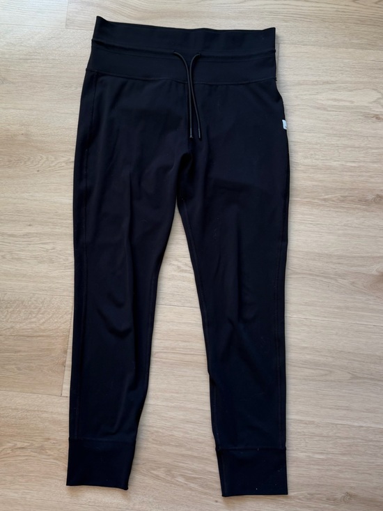 Vuori Pants - Vuori Black Women's Track Joggers